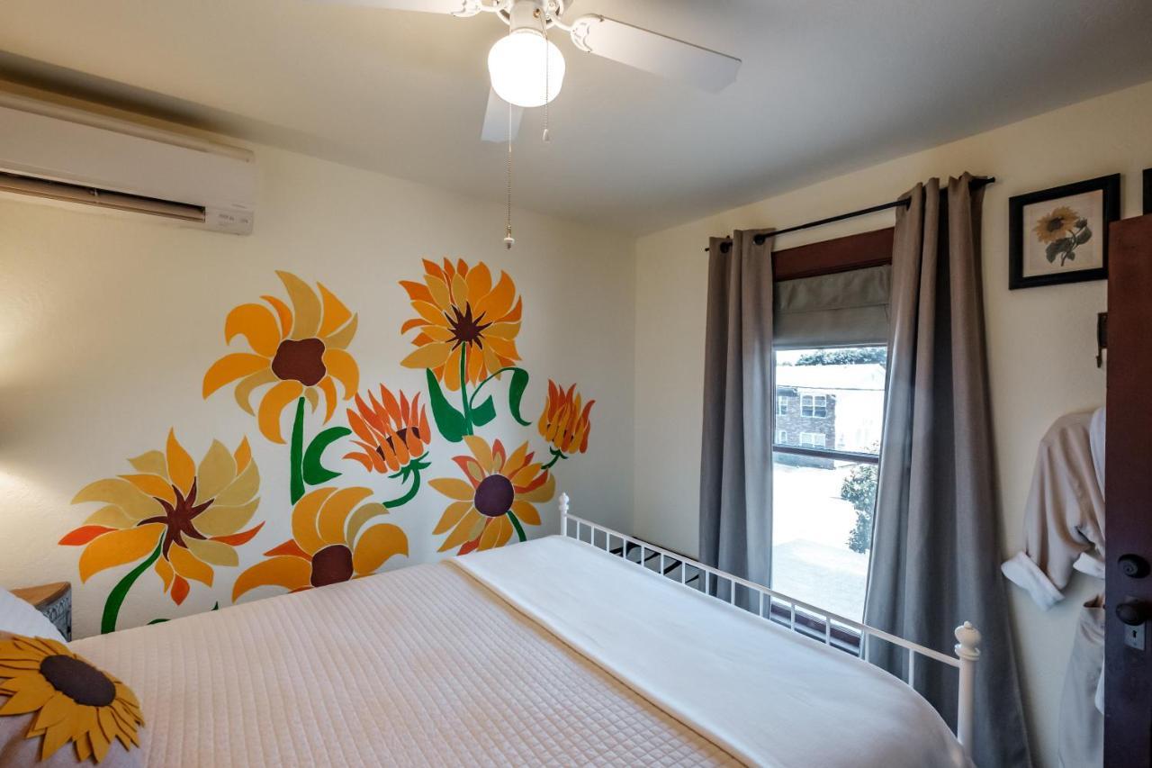 Mamere'S Guest House Monmouth Экстерьер фото