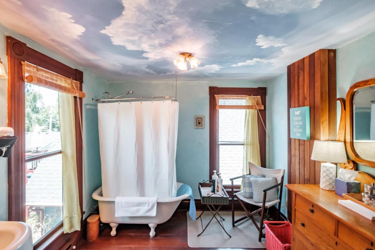Mamere'S Guest House Monmouth Экстерьер фото